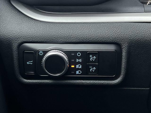 Certified 2023 Ford Explorer XLT image 31