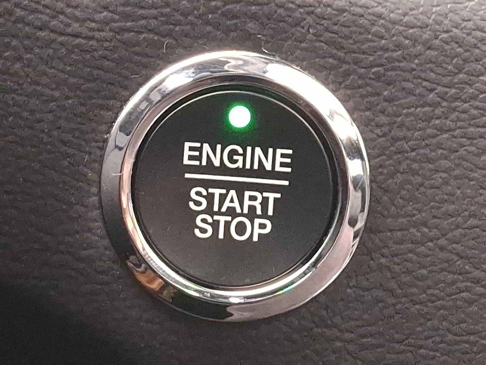 Certified 2024 Ford Edge ST w/ Equipment Group 401A image 23