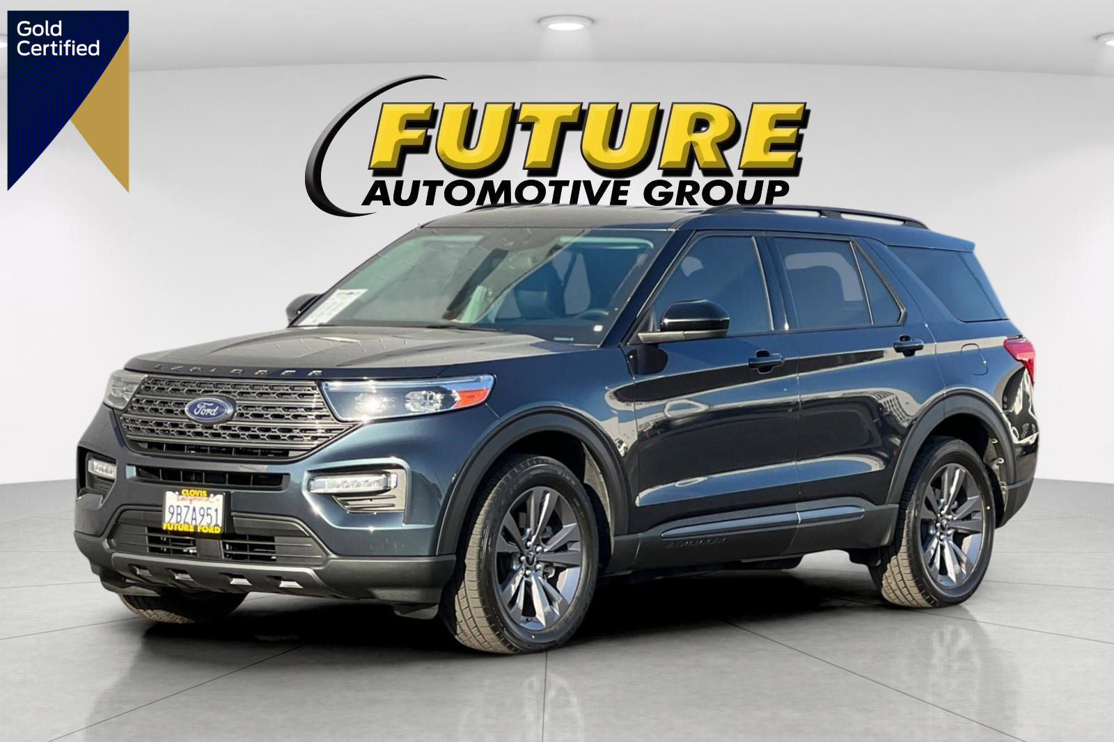 Certified 2022 Ford Explorer XLT w/ Equipment Group 202A