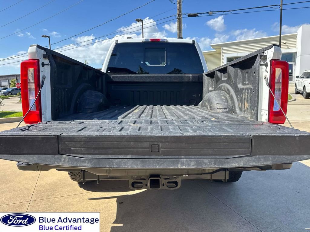 Certified 2025 Ford F250 XL w/ XL Off-Road Package AWD/4WD image 11