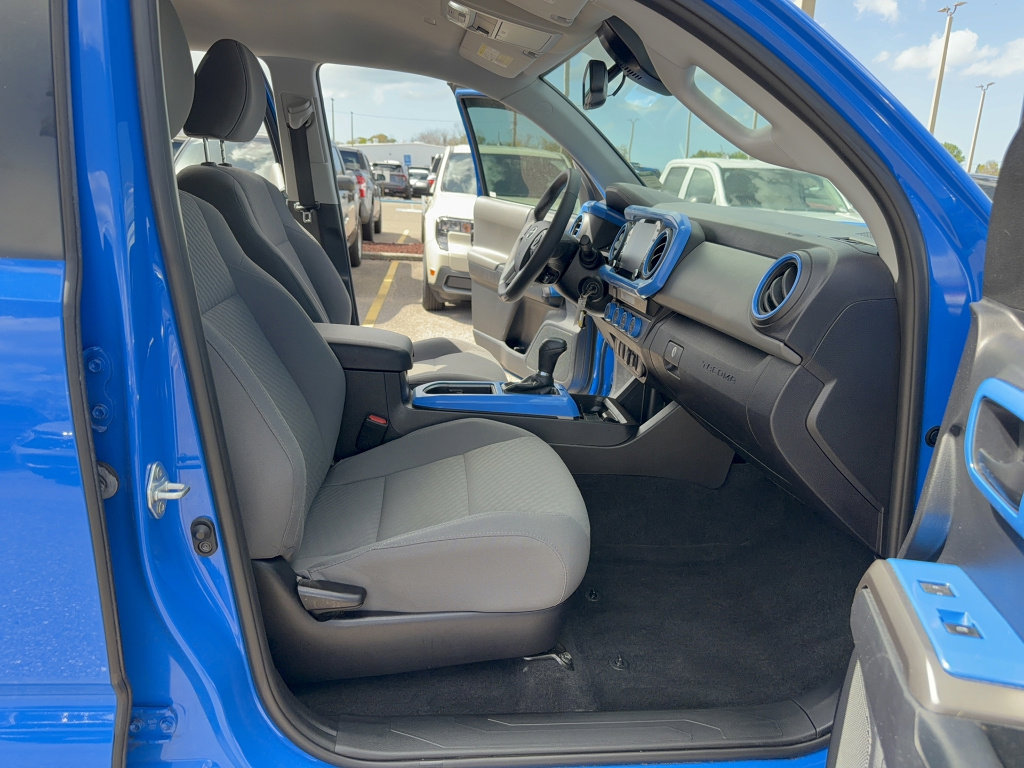 Used 2021 Toyota Tacoma SR5 image 13