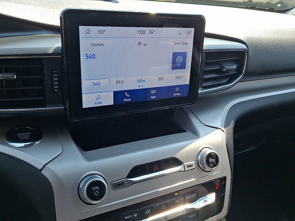 Certified 2023 Ford Explorer XLT w/ Equipment Group 202A image 3