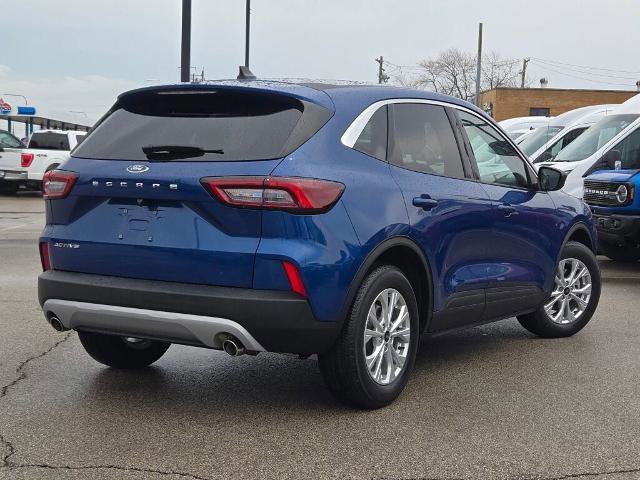 Certified 2023 Ford Escape Active w/ Cold Weather Package FWD image 2