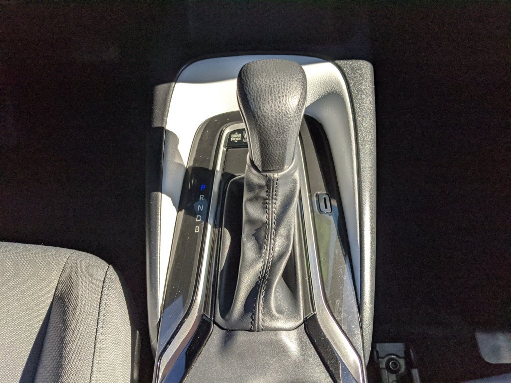 Used 2023 Toyota Corolla SE FWD image 9