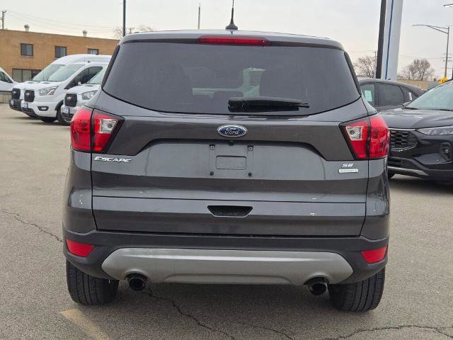 Certified 2019 Ford Escape SE image 3