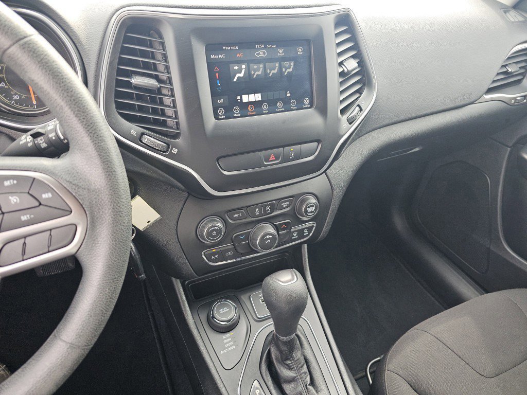 Used 2021 Jeep Cherokee Latitude image 29