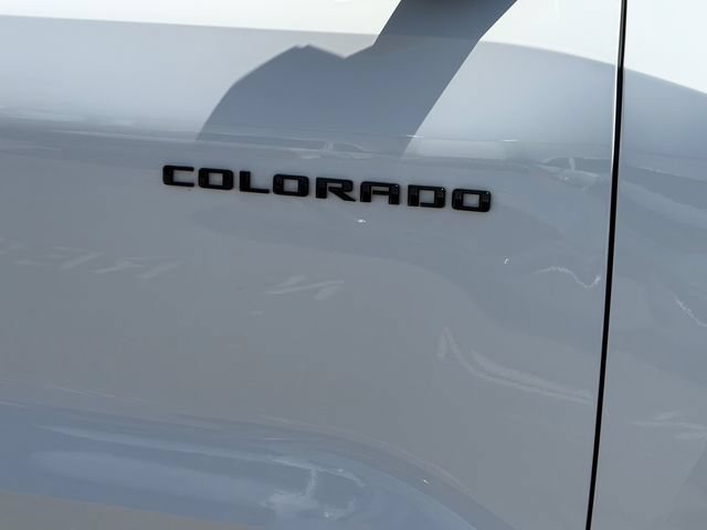 Used 2024 Chevrolet Colorado Trail Boss w/ Technology Package AWD/4WD image 10