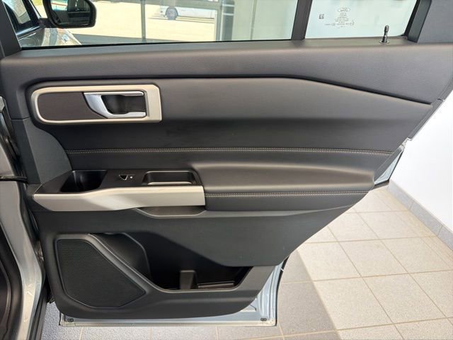 Certified 2023 Ford Explorer XLT w/ Equipment Group 202A image 11