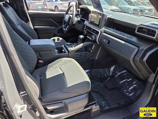 Used 2024 Toyota Tacoma SR w/ SR Upgrade Package AWD/4WD image 16
