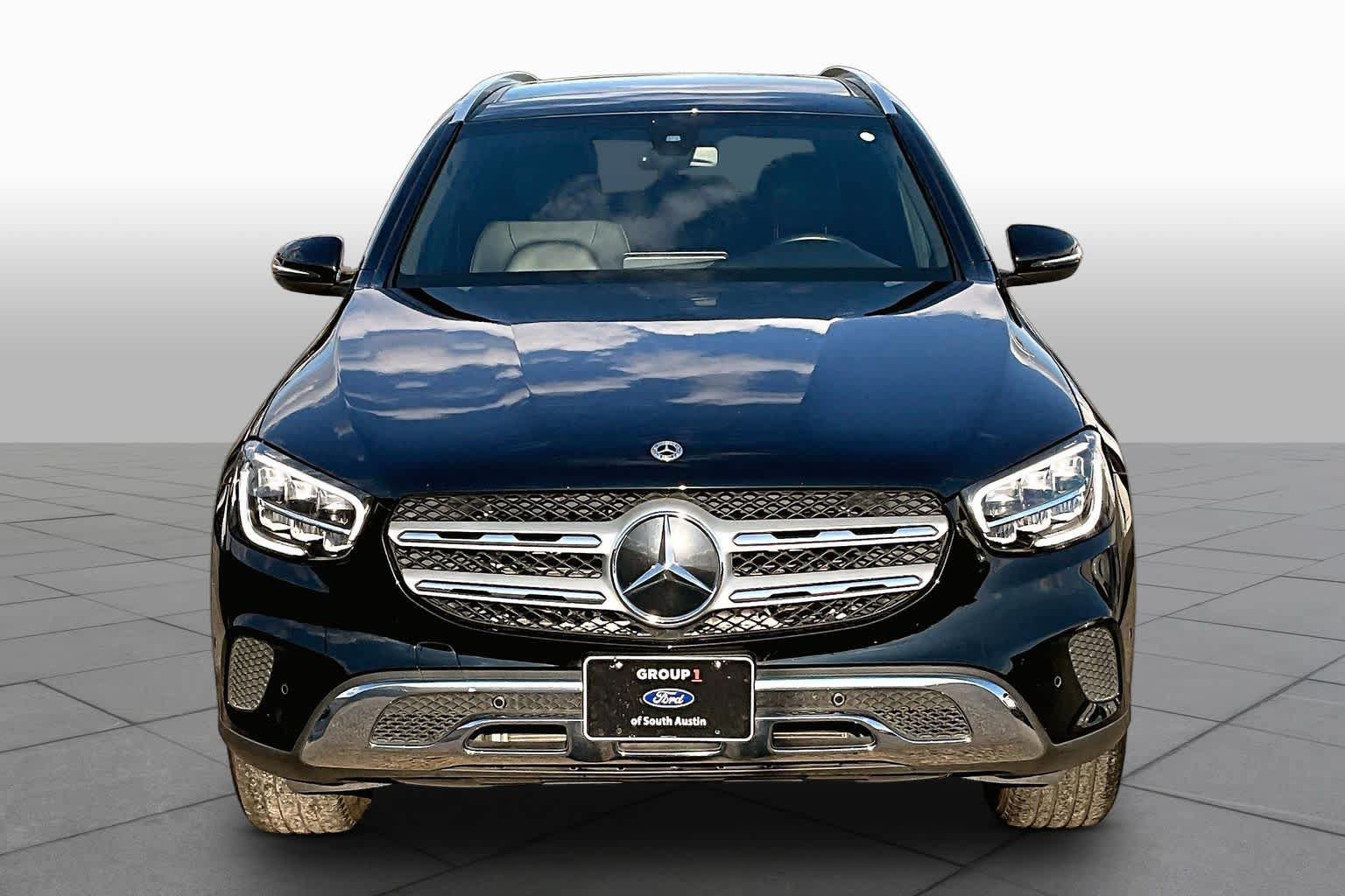 Used 2021 Mercedes-Benz GLC 300 image 4