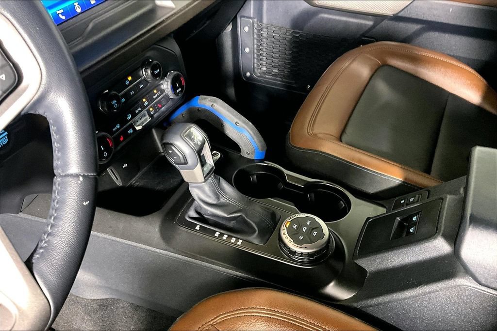 Certified 2022 Ford Bronco Outer Banks w/ Sasquatch Package AWD/4WD image 13