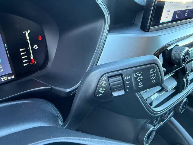 Certified 2024 Ford Escape Active AWD/4WD image 29