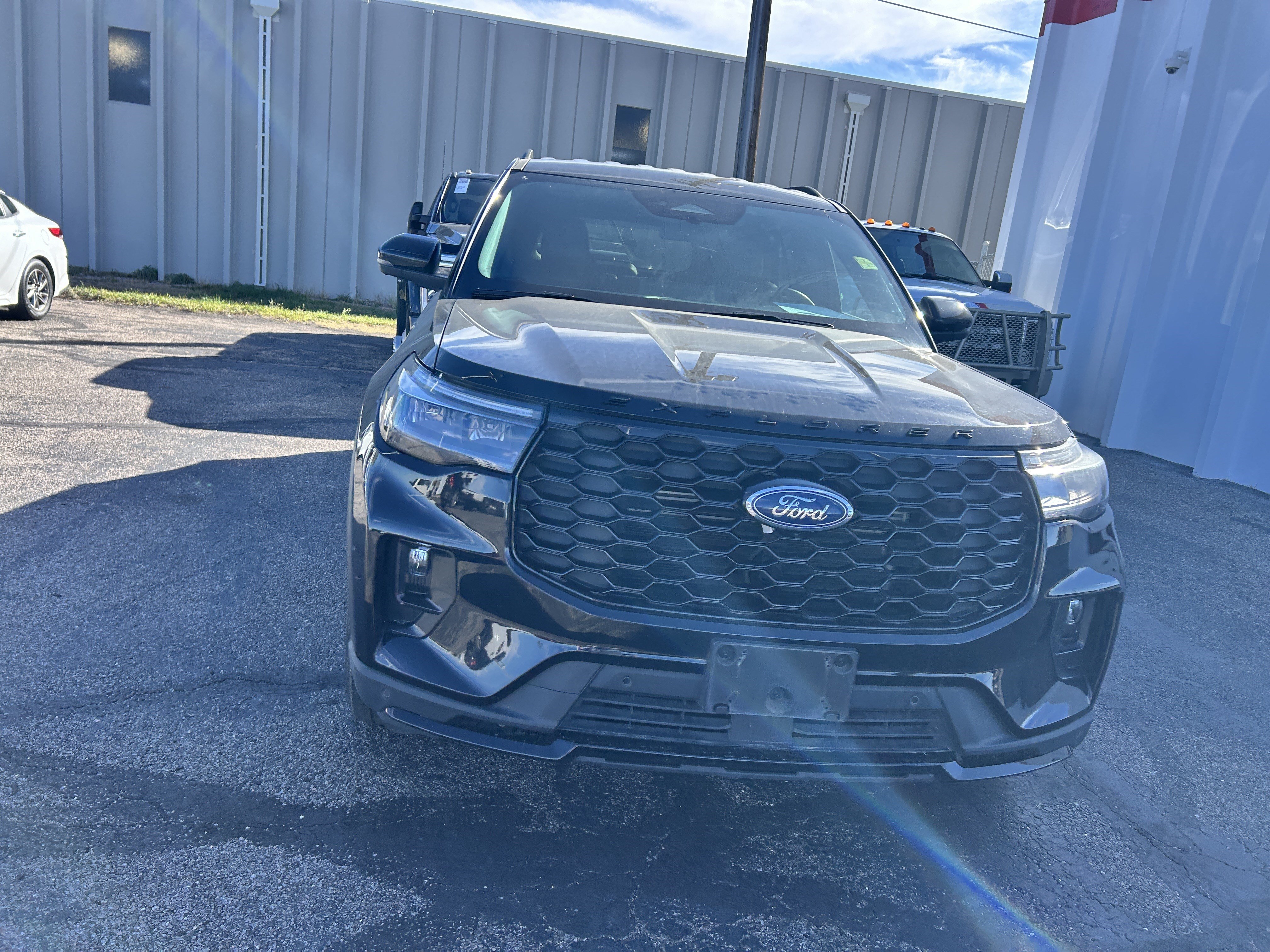 Certified 2026 Ford Explorer ST-Line AWD/4WD image 9