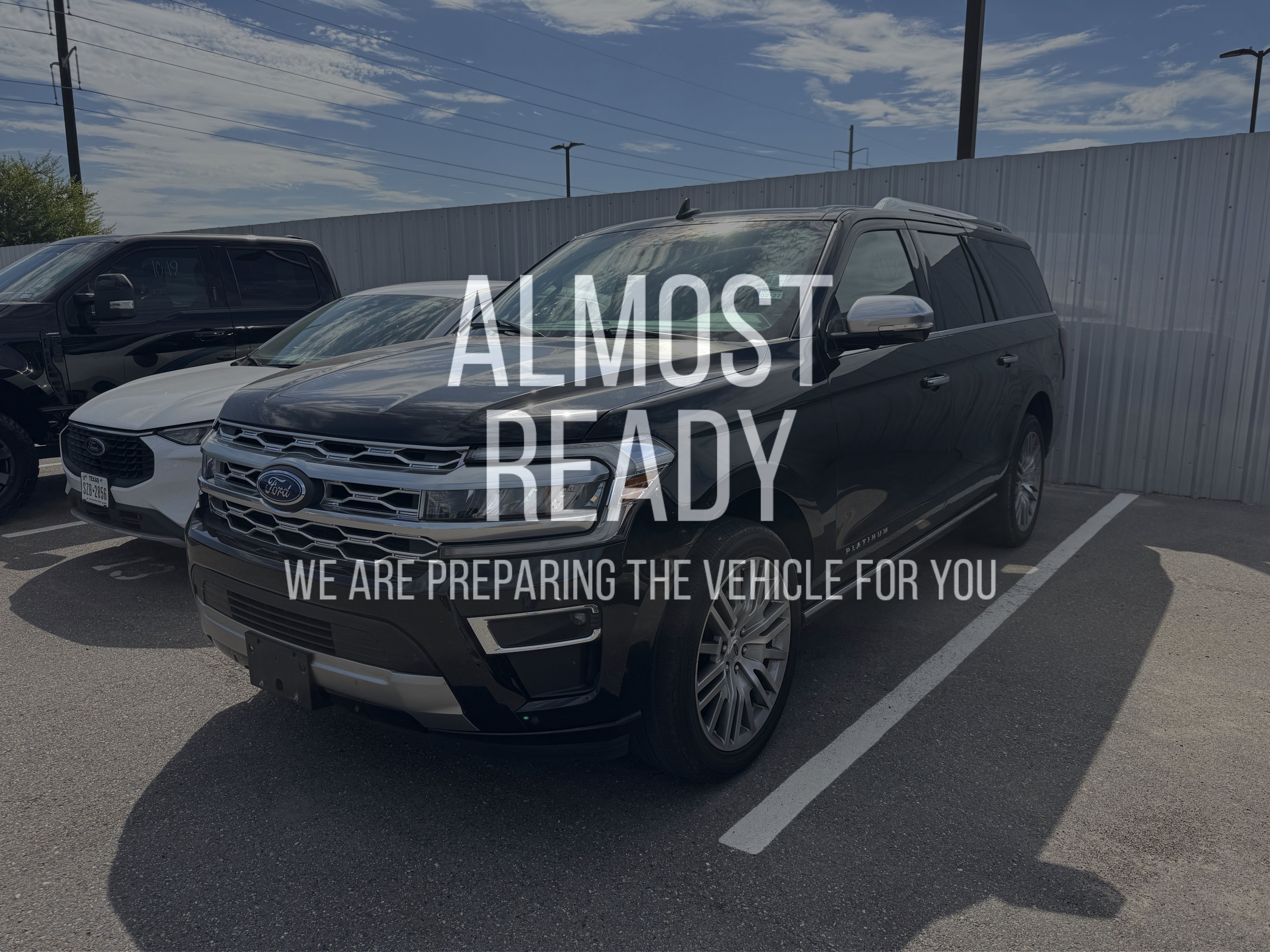Certified 2023 Ford Expedition Max Platinum RWD image 2