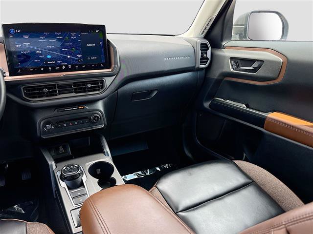 Certified 2025 Ford Bronco Sport Outer Banks w/ Outer Banks Tech Package+ AWD/4WD image 26