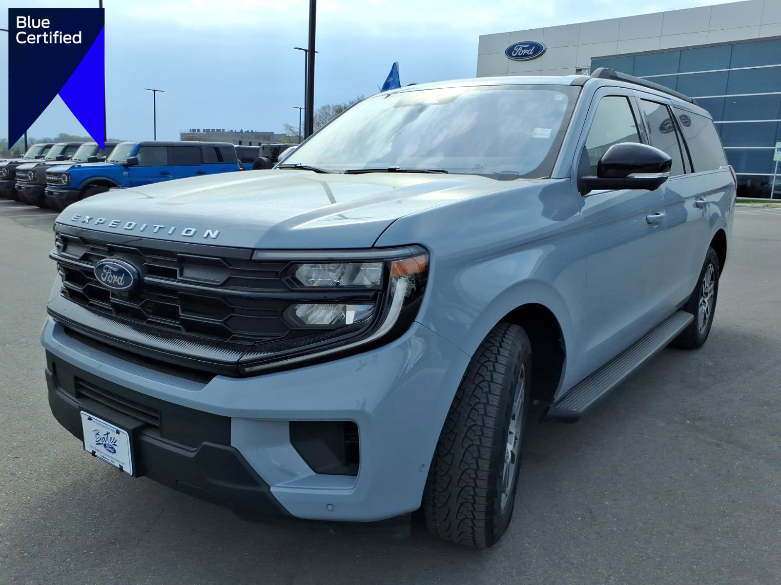 Certified 2025 Ford Expedition Max Active image 1