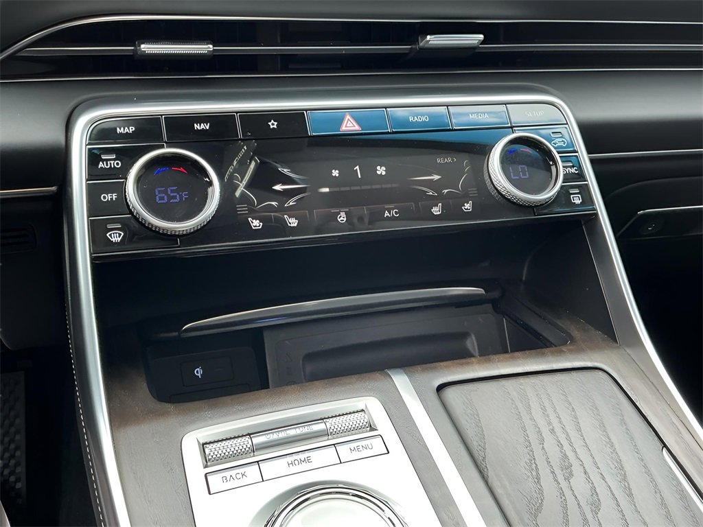 Used 2023 Genesis GV80 2.5T w/ Prestige Package image 39