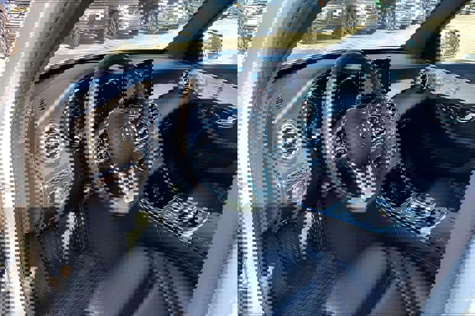 Used 2020 Mercedes-Benz C 300 4MATIC Sedan image 15