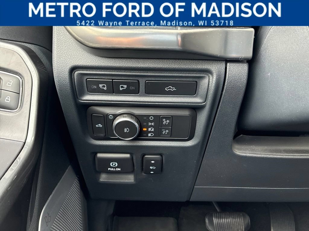 Certified 2022 Ford F150 Lariat w/ Equipment Group 502A High AWD/4WD image 41