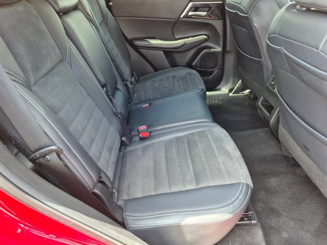 Used 2024 Mitsubishi Outlander SE FWD image 29