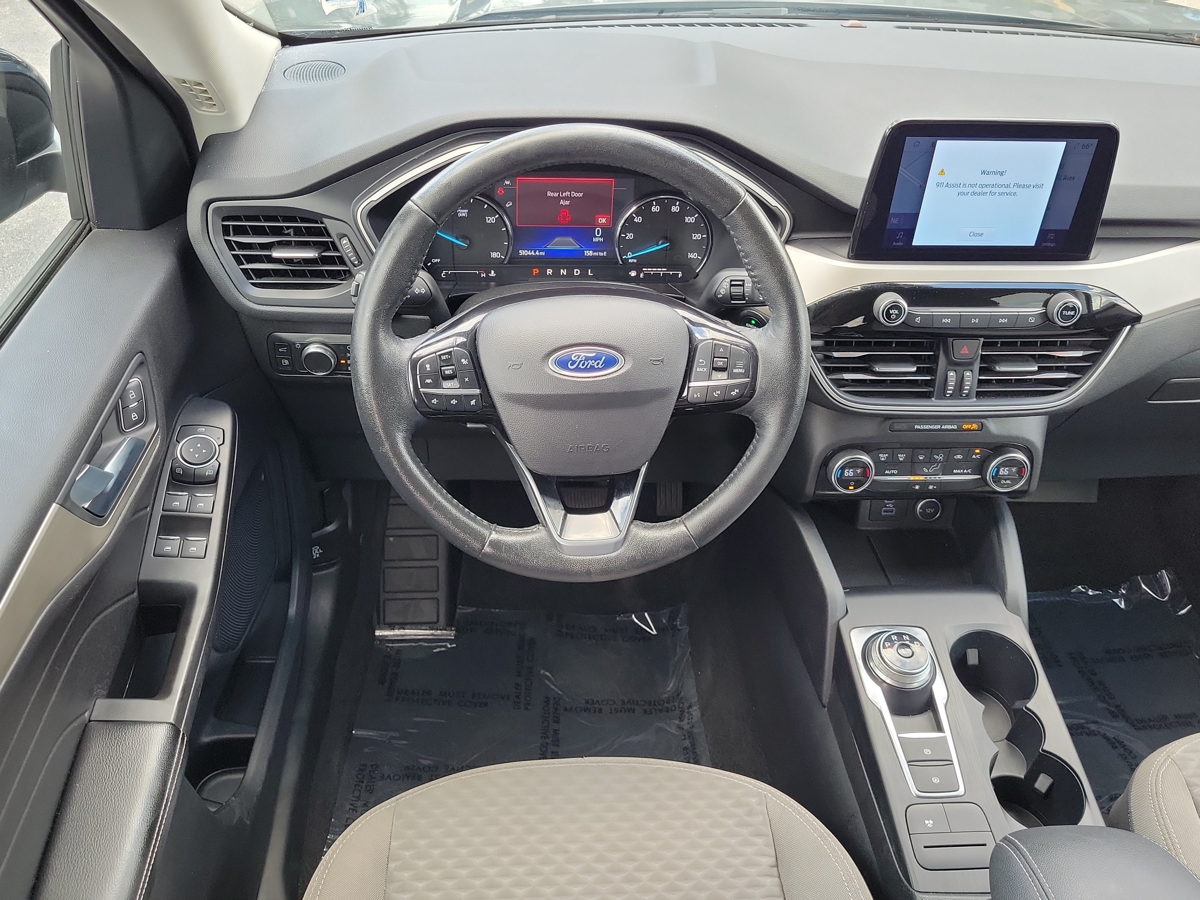 Certified 2021 Ford Escape SE w/ SE Sport Appearance Package FWD image 18