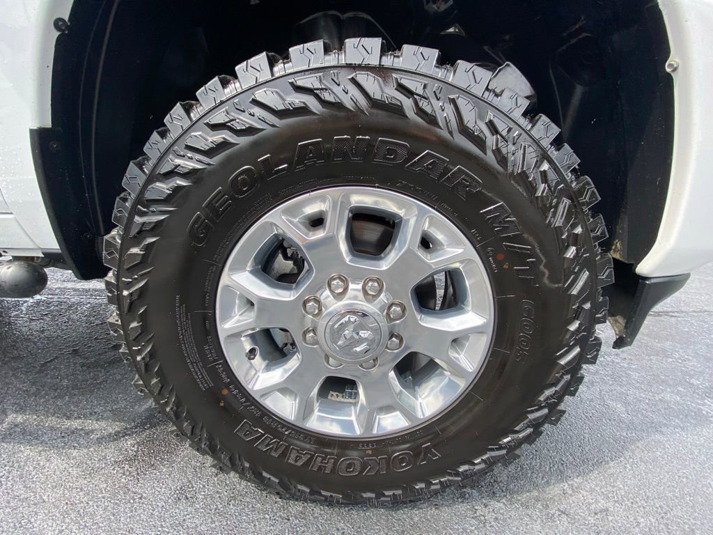 Used 2024 RAM 2500 Laramie AWD/4WD image 29