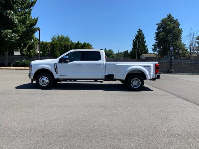 Certified 2025 Ford F350 Lariat image 2