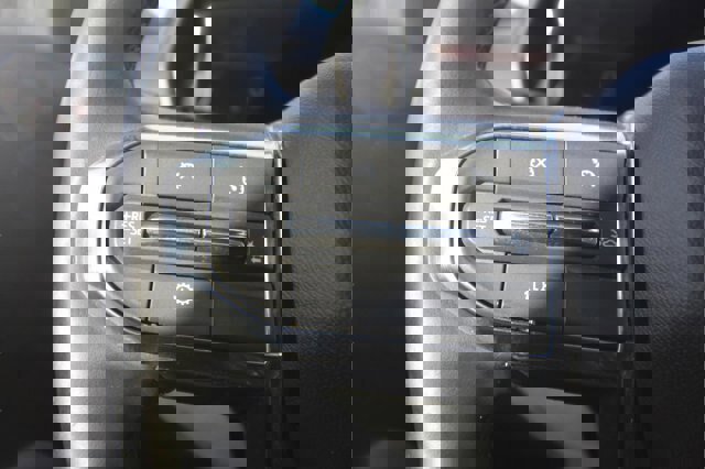 Used 2025 GMC Terrain Elevation w/ Black Edition image 20