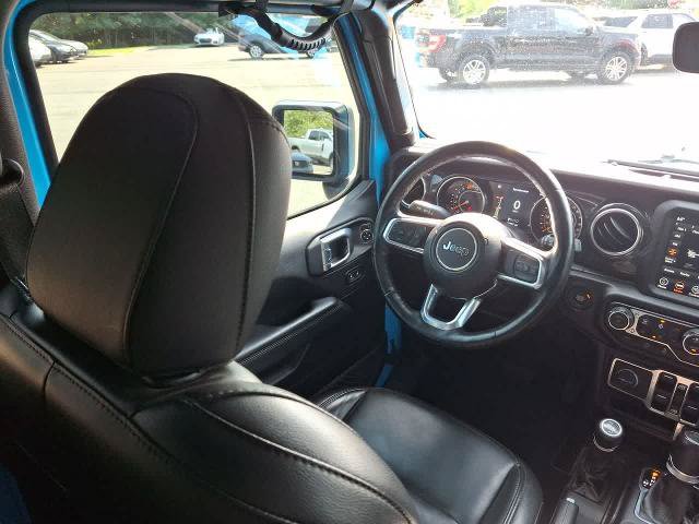 Used 2021 Jeep Wrangler Unlimited Sahara AWD/4WD image 15