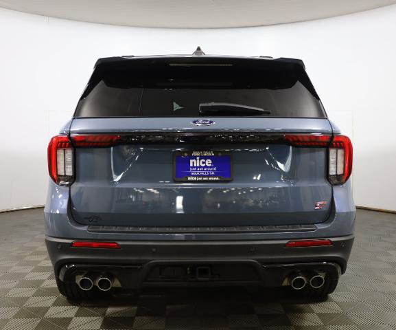 Certified 2025 Ford Explorer ST AWD/4WD image 6