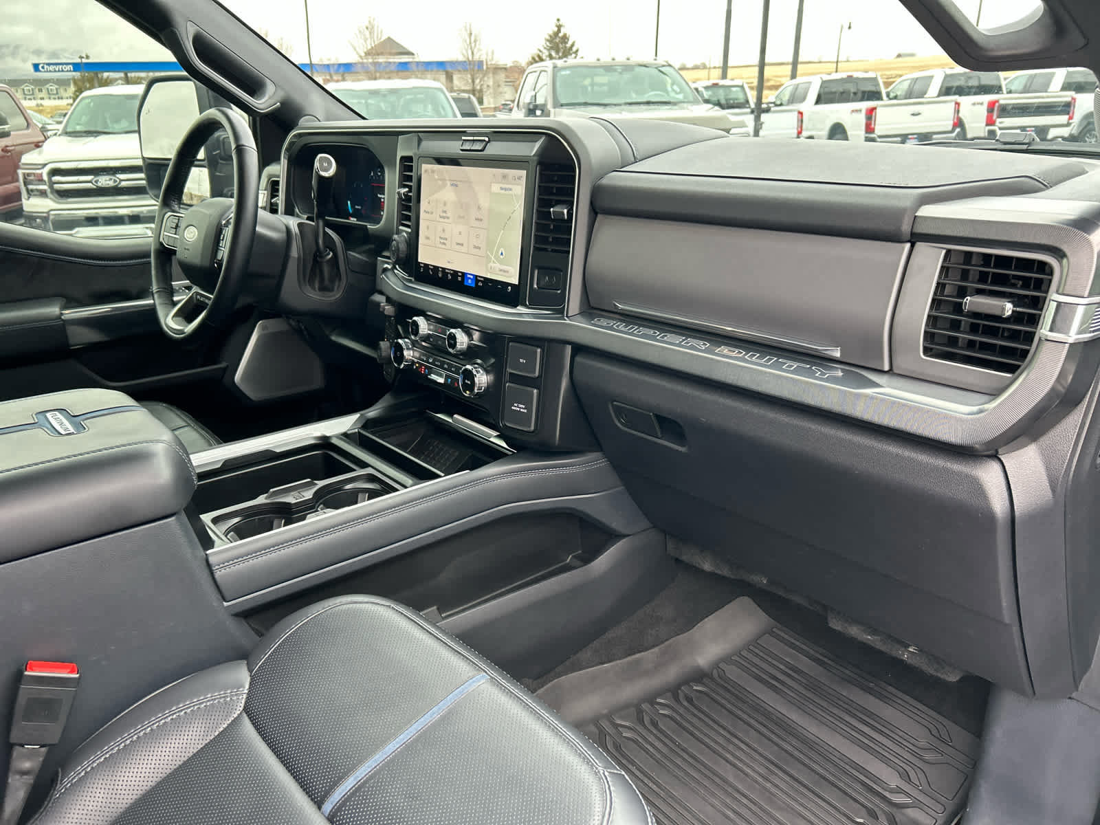 Certified 2025 Ford F350 Platinum image 17