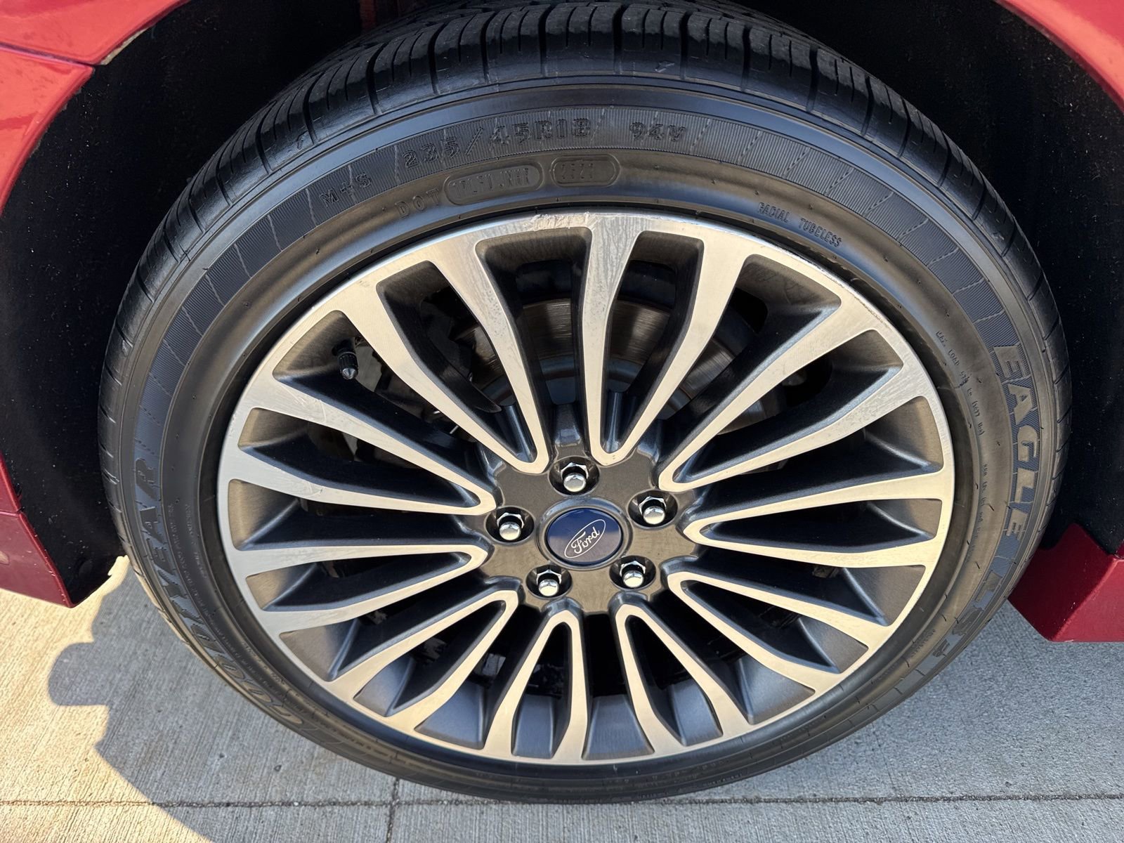 Certified 2018 Ford Fusion SE w/ Fusion SE Technology Package image 20