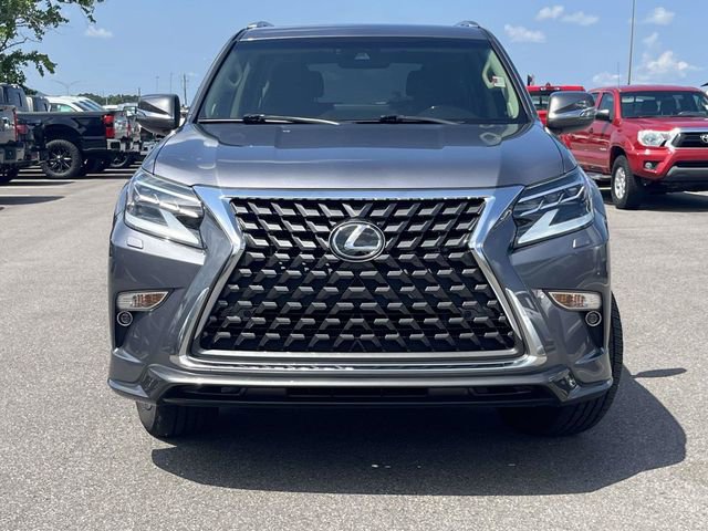 Used 2023 Lexus GX 460 Premium w/ Accessory Package AWD/4WD image 9