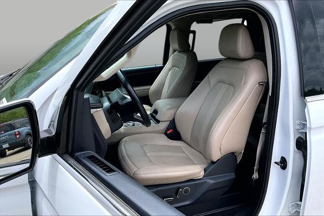 Certified 2023 Ford Expedition Limited AWD/4WD image 9