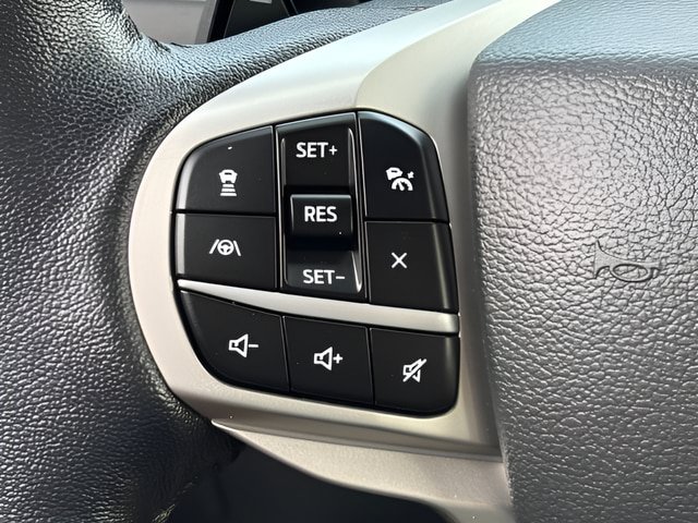 Certified 2021 Ford Explorer XLT w/ Equipment Group 202A AWD/4WD image 20