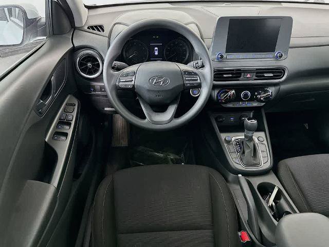 Used 2022 Hyundai Kona SEL w/ Cargo Package AWD/4WD image 10