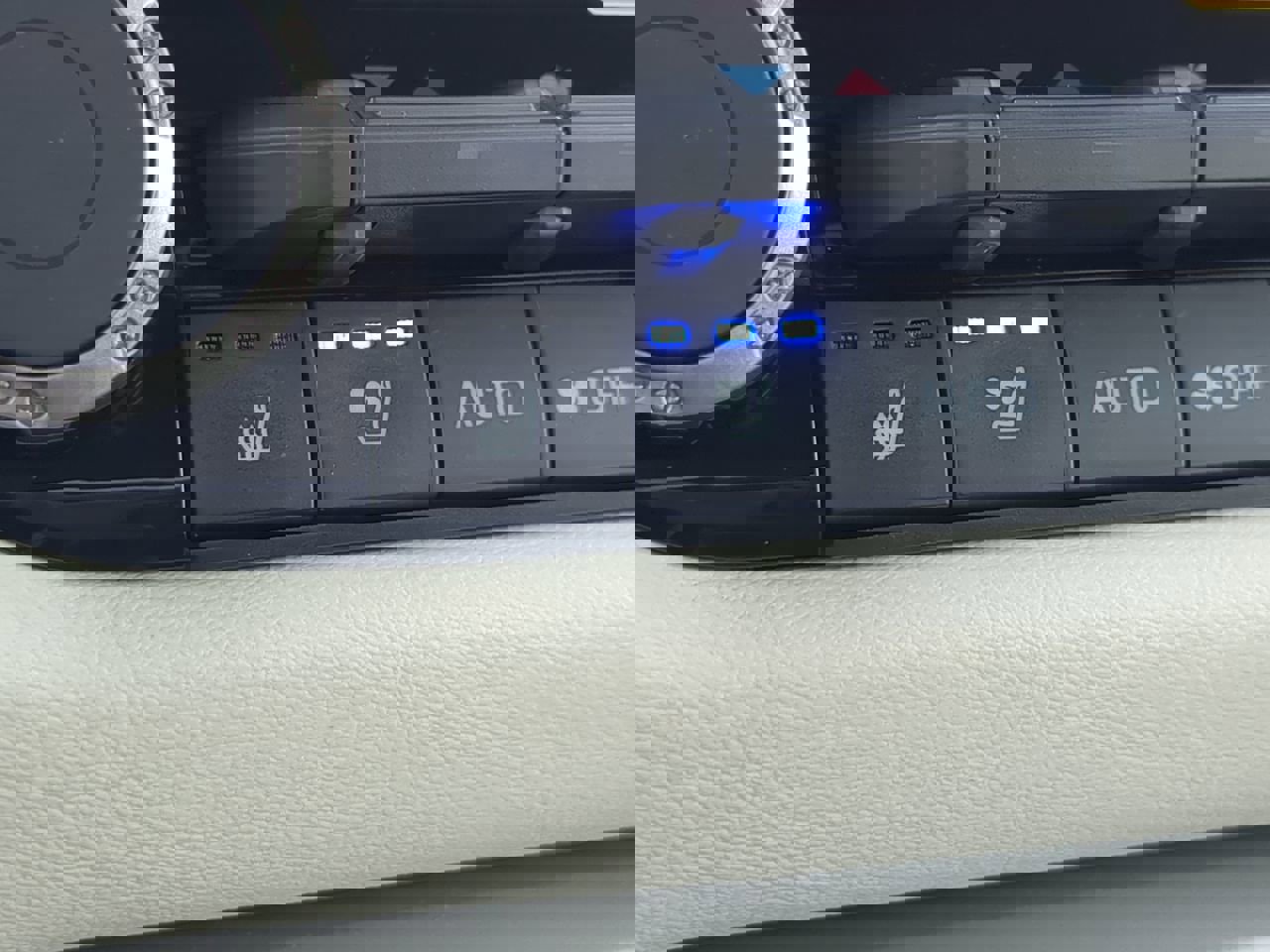 Used 2024 Toyota Sequoia Capstone image 22