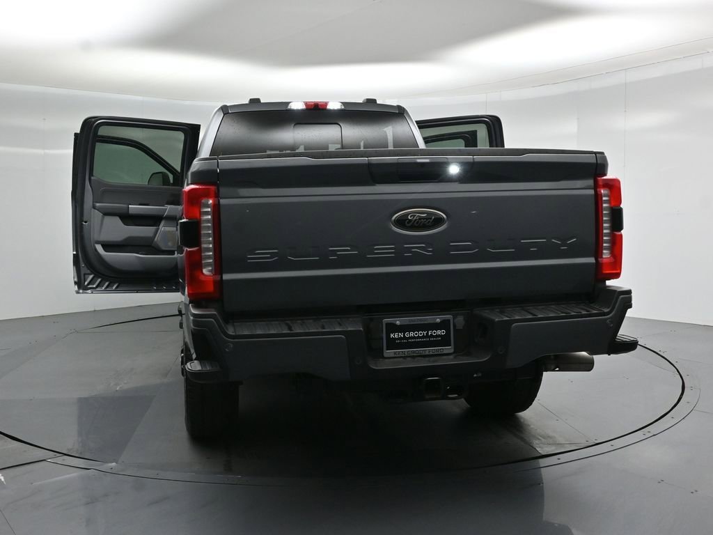 Certified 2023 Ford F350 XLT w/ Black Appearance Package AWD/4WD image 32