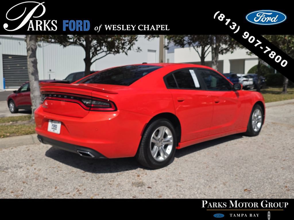 Used 2017 Dodge Charger SE w/ Popular Equipment Group image 3