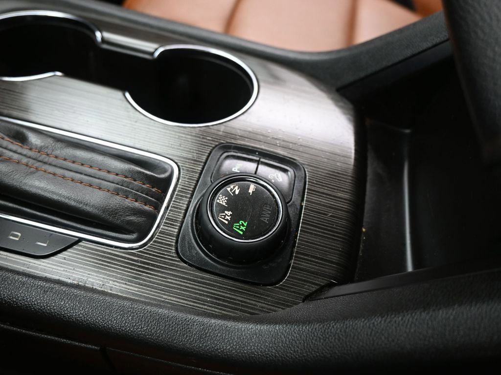 Used 2017 GMC Acadia SLT image 47