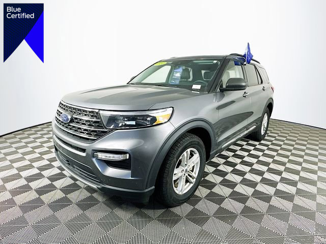 Certified 2022 Ford Explorer XLT w/ Equipment Group 202A image 1