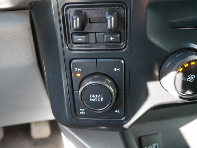 Certified 2023 Ford F250 XLT w/ XLT Premium Package AWD/4WD image 26