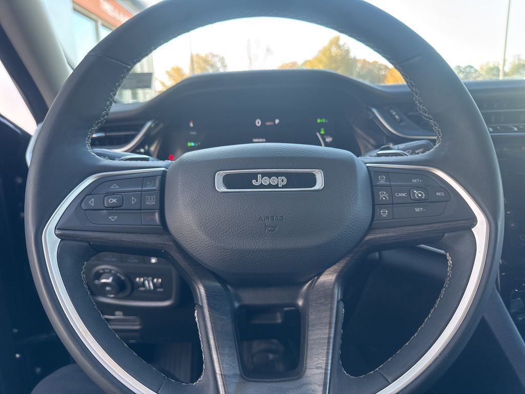 Used 2024 Jeep Grand Cherokee Limited 4xe image 46