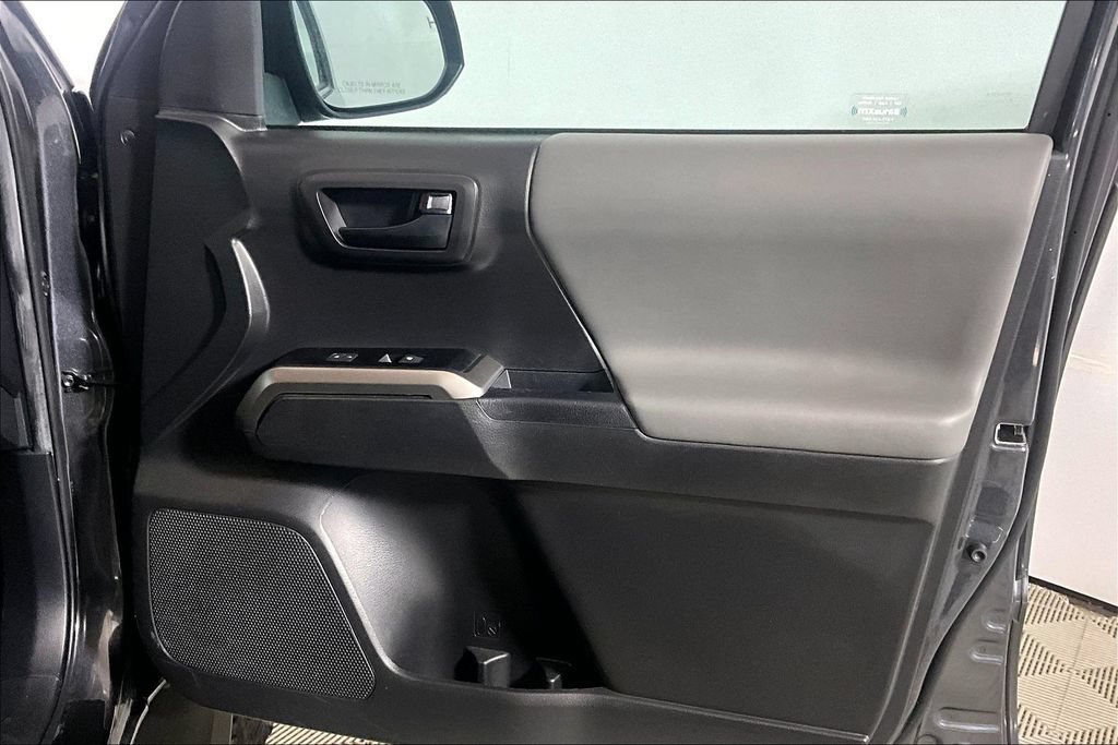 Used 2023 Toyota Tacoma SR5 RWD image 19