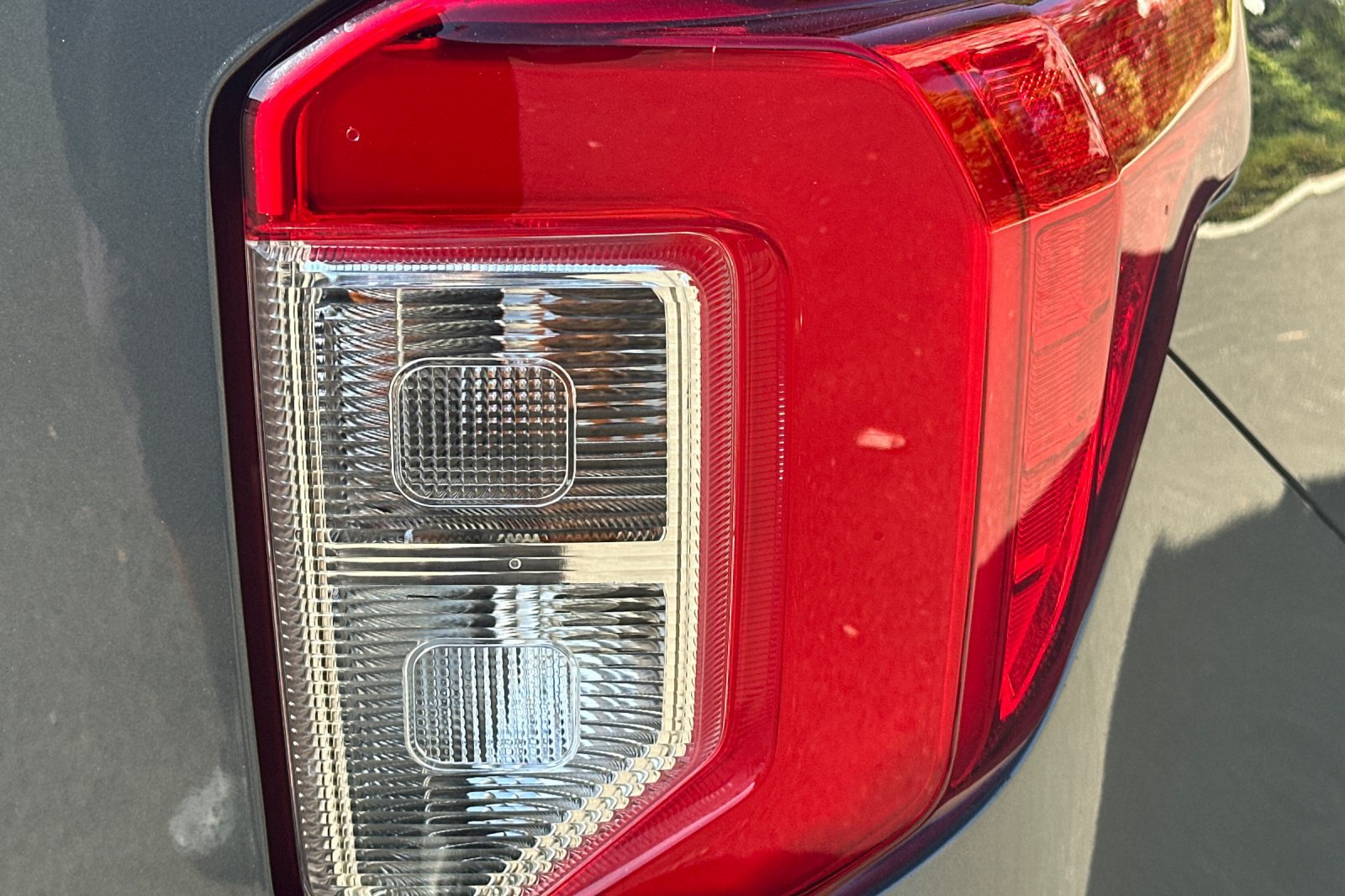 Certified 2023 Ford Explorer XLT RWD image 50