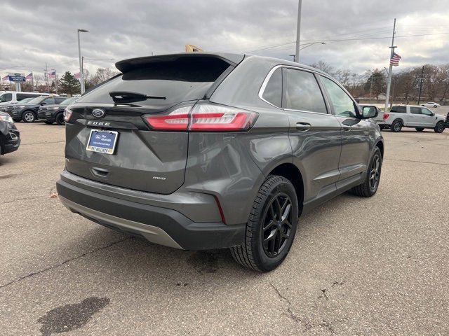 Certified 2022 Ford Edge SEL w/ Convenience Package image 4
