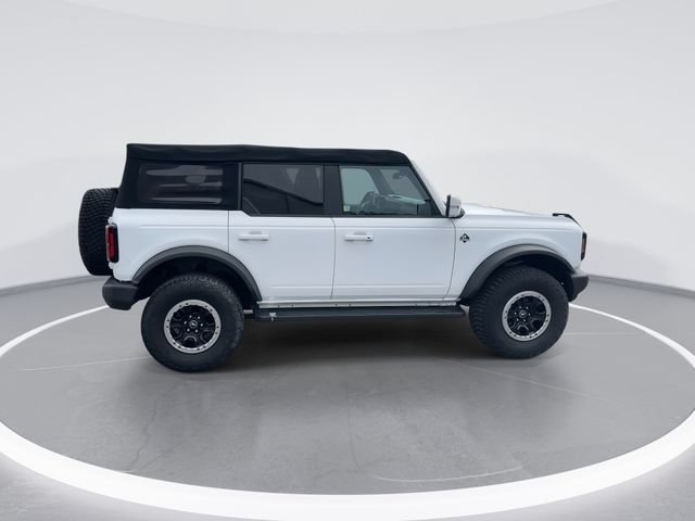 Certified 2022 Ford Bronco Outer Banks w/ Sasquatch Package AWD/4WD image 8
