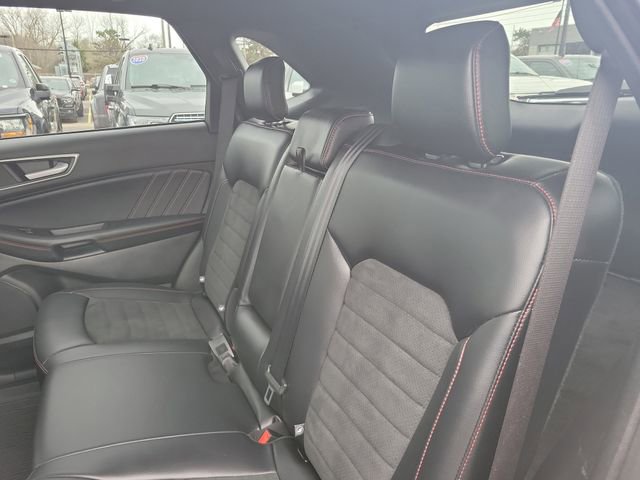 Certified 2023 Ford Edge ST-Line image 26