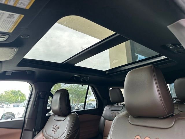 Certified 2023 Ford Explorer King Ranch RWD image 3
