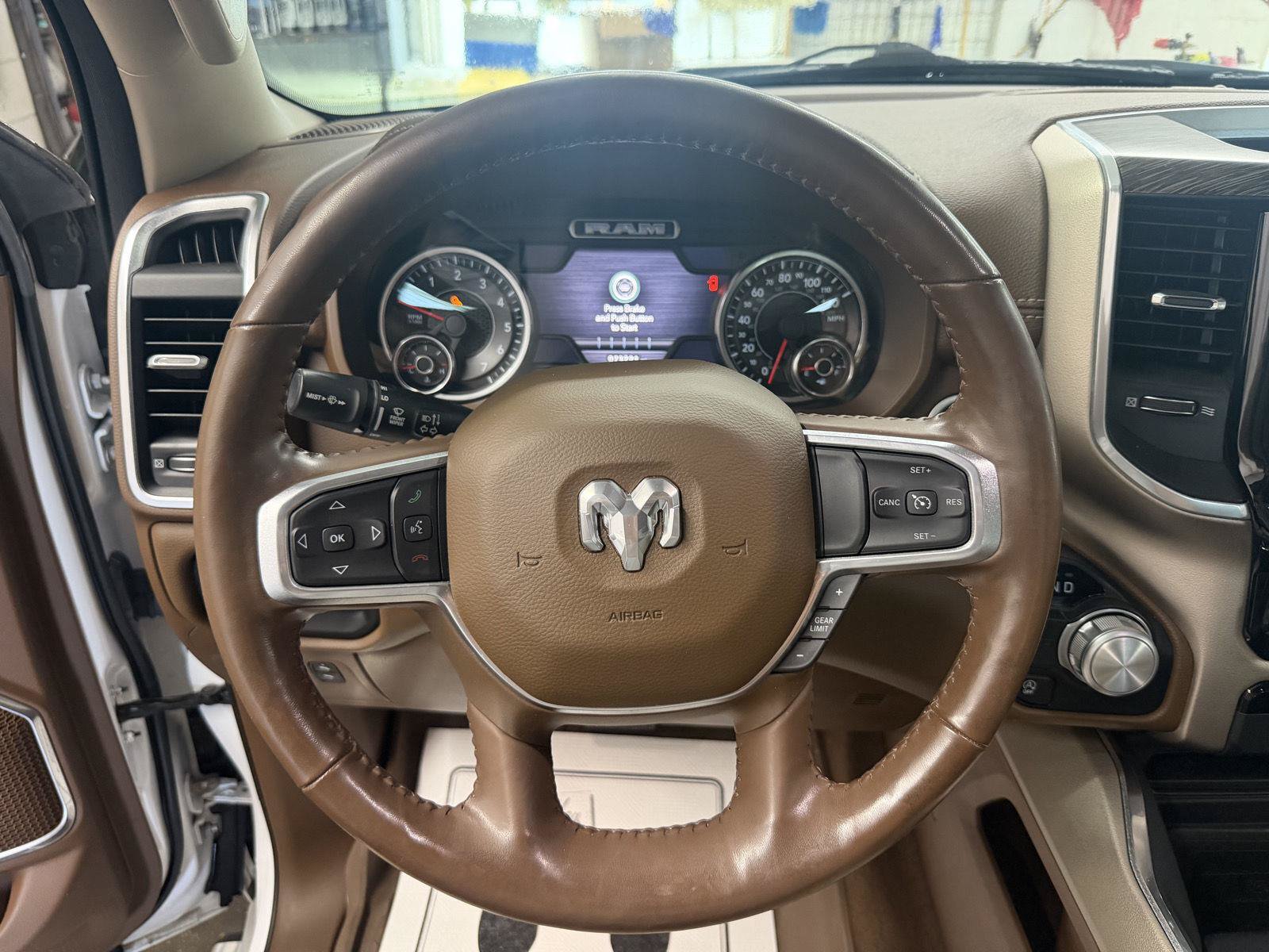 Used 2020 RAM 1500 Laramie RWD image 15